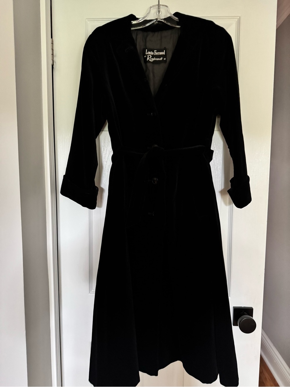 Louis Feraud Black Velvet Robe Coat Small-Medium